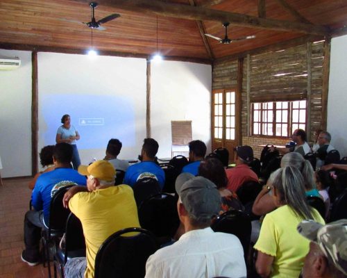 15 Segunda devolutiva, apresentação dos resultados do projeto, inclusive etnoconhecimento. Presença de pescadores, pesquisadores