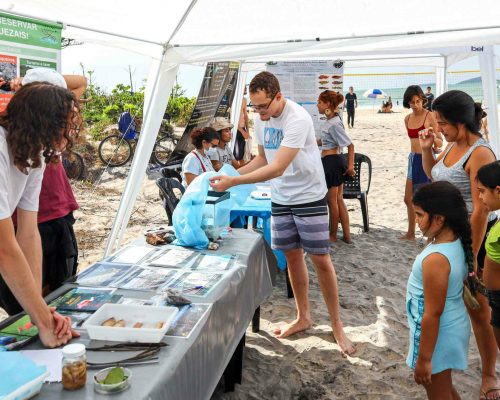 _2022.07.29 NUPEM na Praia Cavaleiros Macaé RJ 068A0771 (Luciano Fischer)_2