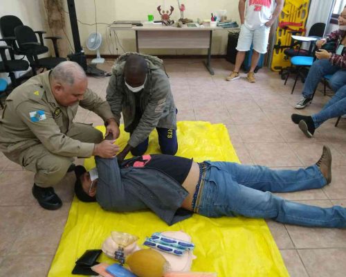 Curso de primeiros socorros - Fortalecimento comunitário