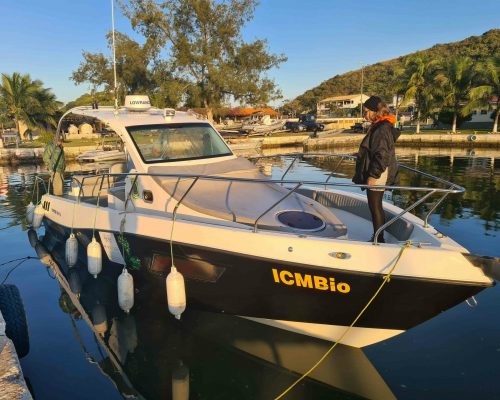 Lancha adquirida pelo Funbio em benefício ao ICMBIO.RESEX