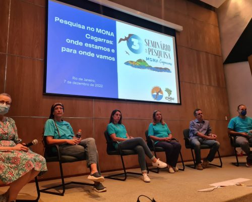 Pesquisadores na mesa redonda do 3º Seminário de Pesquisa da UC