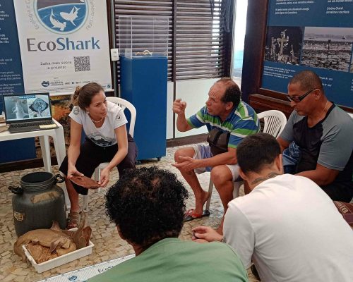 Sensibilização de pescadores - Copacabana-RJ. Foto de Gabrielle Santos